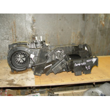 корпус отопителя Nissan Pathfinder (R51M) 2004-2013