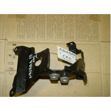 кронштейн блока abs Nissan Navara (D40) 2005-2012